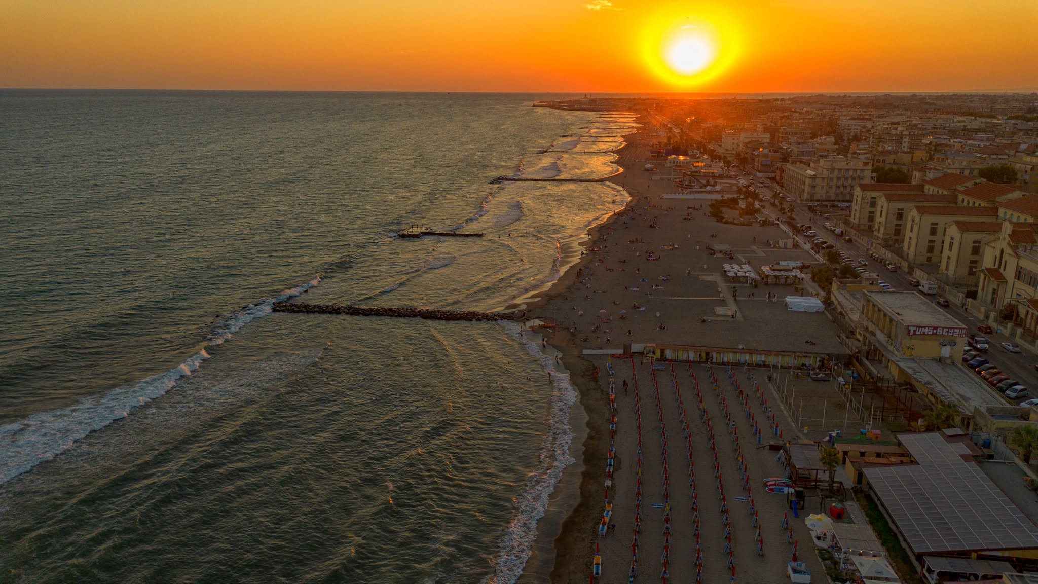 Non una cartolina, ma una medicina: perch� vivere il mare ogni giorno, cambia la salute
